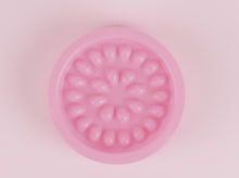 Load image into Gallery viewer, Disposable Eyelash Extension Glue Holder/Pallet (50)